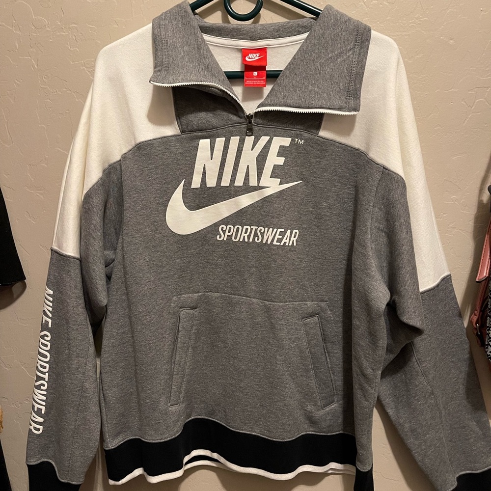 Nike, White/Grey Half-zip Pullover, LG, Never worn